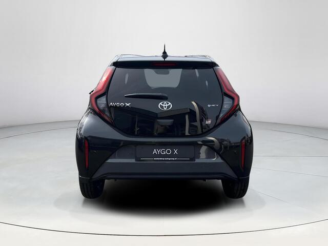 Toyota AYGO X Hybrid 115 GR Sport | Storm grey met zwart dak | Nieuw uit voorraad leverbaar |