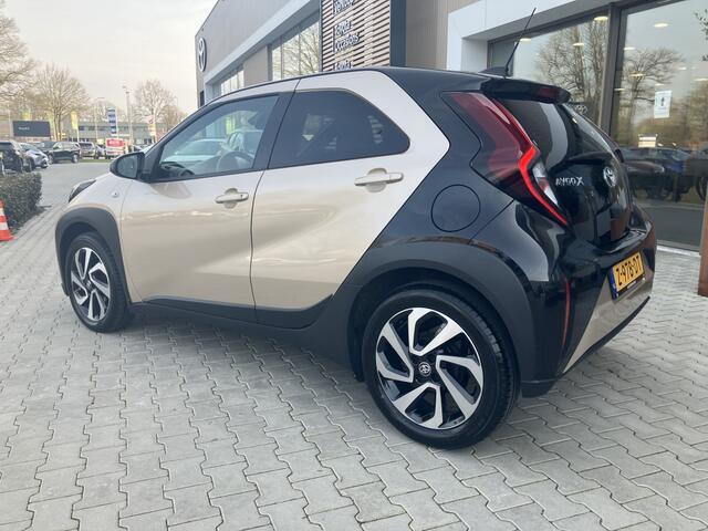 Toyota AYGO X 1.0 VVT-i AUTOMAAT Puls | Apple Car-Play | Camera