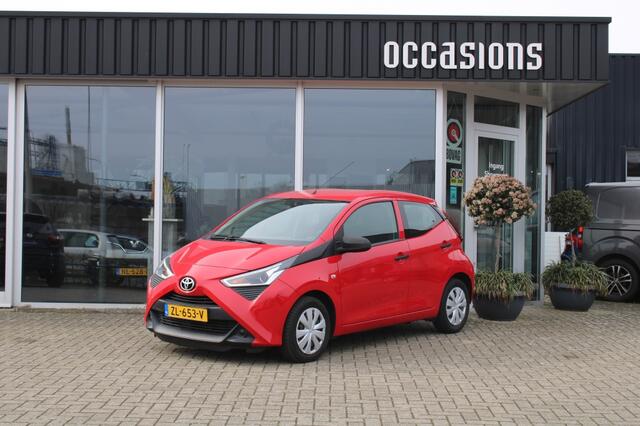 Toyota AYGO 1.0 VVT-i x-fun