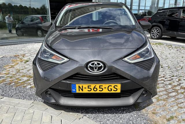 Toyota AYGO 1.0 VVT-i x-fun, Bluetooth, Airco!