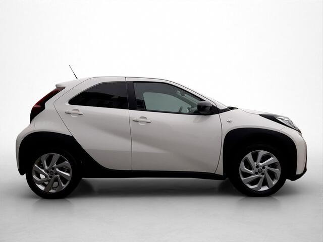 Toyota AYGO X 1.0 VVT-i S-CVT first | Automaat | CarPlay/Android Auto | Camera | Trekhaak |