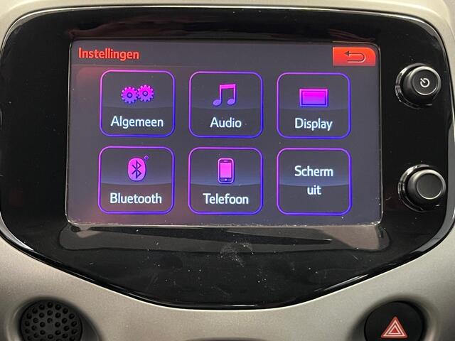 Toyota AYGO 1.0 VVT-i x-play | CAMERA |