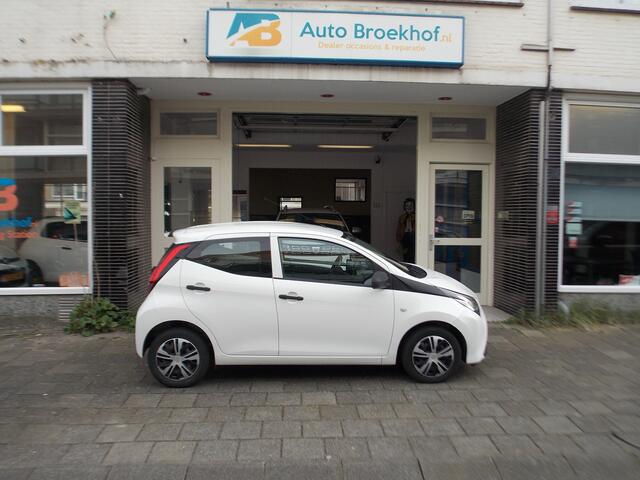 Toyota AYGO 1.0 VVT-i x-fun AIRCO 5 DEURS