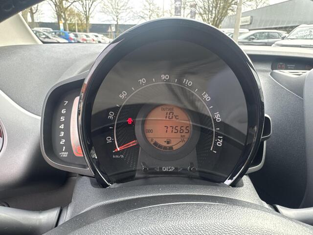 Toyota AYGO 1.0 VVT-i x-joy | 06-10141018 Voor meer informatie