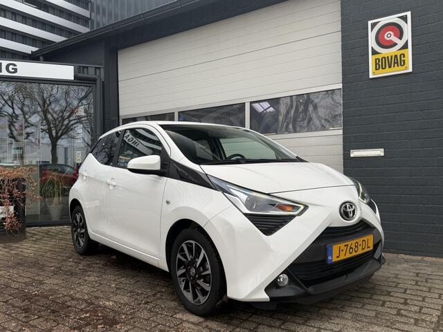 Toyota AYGO 1.0 VVT-i x-joy automaat/camera
