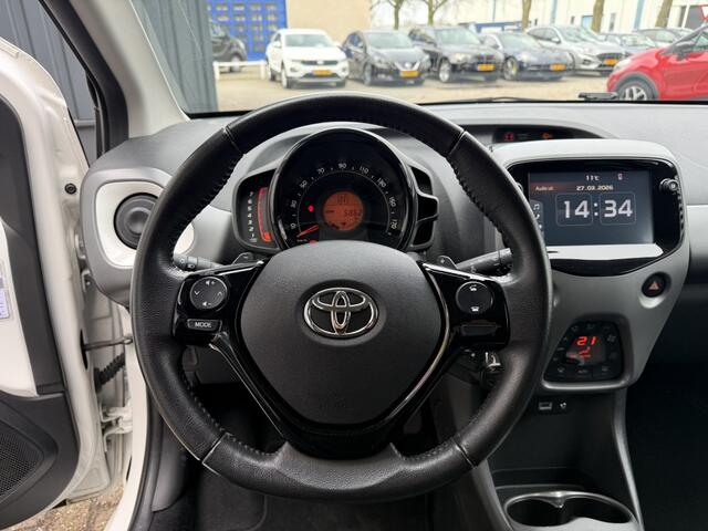 Toyota AYGO 1.0 VVT-i x-joy automaat/camera
