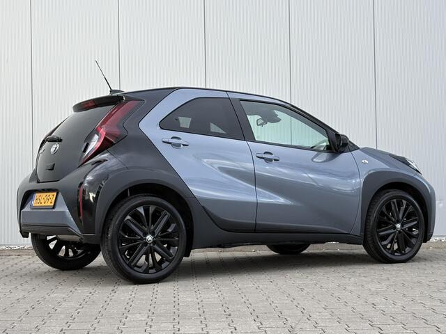Toyota AYGO X 1.0 VVT-i MT Pulse / Airco / Achteruitrijcamera / Cruise Control / Apple CarPlay/Android Auto /
