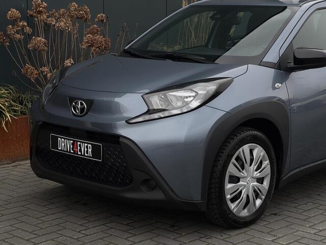 Toyota AYGO X 1.0 VVT-i S-CVT Prem AUTOMAAT NAVI CAMERA LED GARANTIE