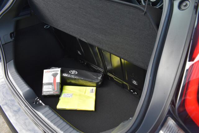 Toyota AYGO X 1.0 VVT-i MT Play 72 pk | Adaptive Cruise Control | Achteruitrijcamera | Handmatige Airco | Demonstratieauto, wordt mee gereden