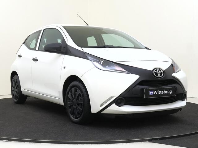 Toyota AYGO 1.0 VVT-i x-fun | Carplay Touchscreen | Airco |