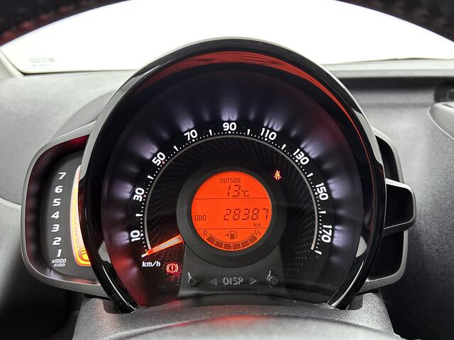 Toyota AYGO 1.0 VVT-i x-play
