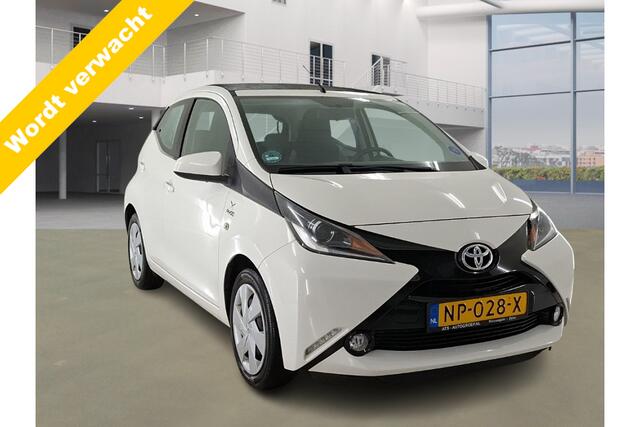 Toyota AYGO 1.0 VVT-i x-Wave CabrioTop! Camera! Navi! PAAS Show t/m 1e+2e PaasDag!