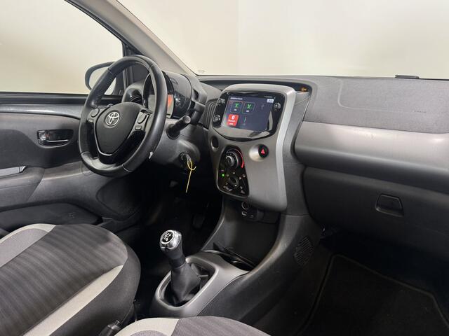 Toyota AYGO 1.0 VVT-i x-play limited | Achteruitrijcamera | Apple Carplay |
