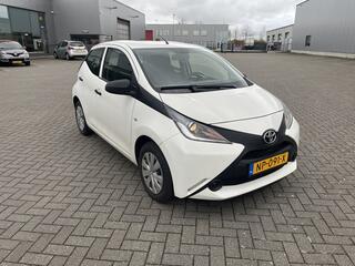 toyota-aygo-1.0-vvt-i-x-now-5-drs-5