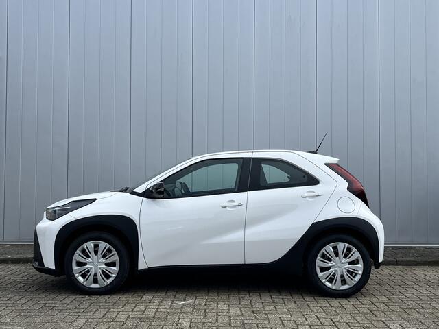 Toyota AYGO X Hybrid 115 play Hybrid NIEUW VOORRAAD LEVERBAAR