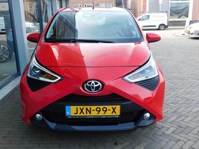 Toyota AYGO 1.0 VVT-i x-play | LM-Velgen