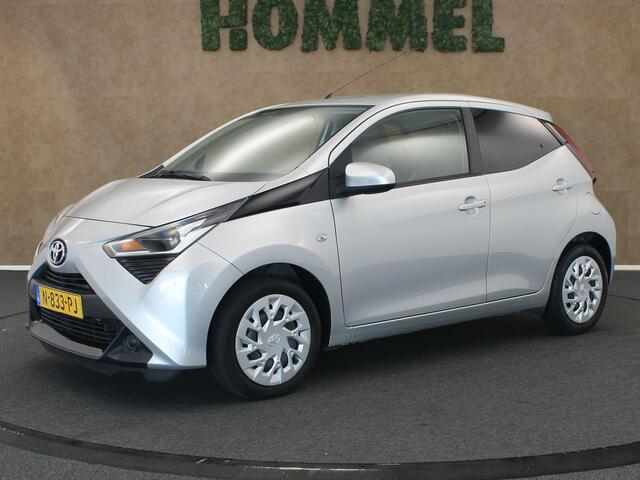 Toyota AYGO 1.0 VVT-i x-play - APPLE CARPLAY/ANDROID AUTO - CAMERA - ELEKTRISCHE RAMEN VOORZIJDE - AIRCO - MULTIFUNCTIONEEL STUURWIEL - CENTRALE VERGRENDELING