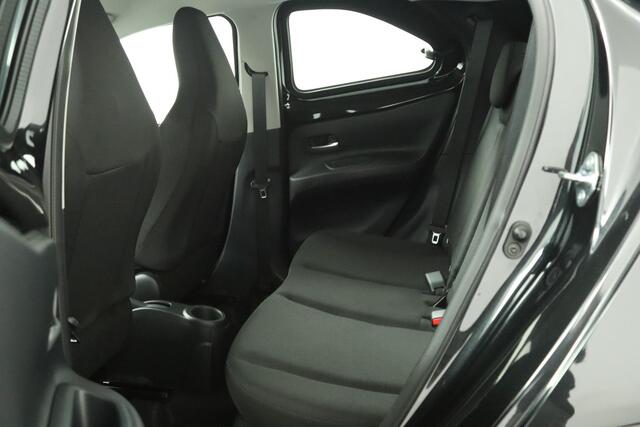 Toyota AYGO X 1.0 VVT-i MT Play | Adaptive Cruise Control | Achteruitrijcamera | Apple Carplay | Android Auto |