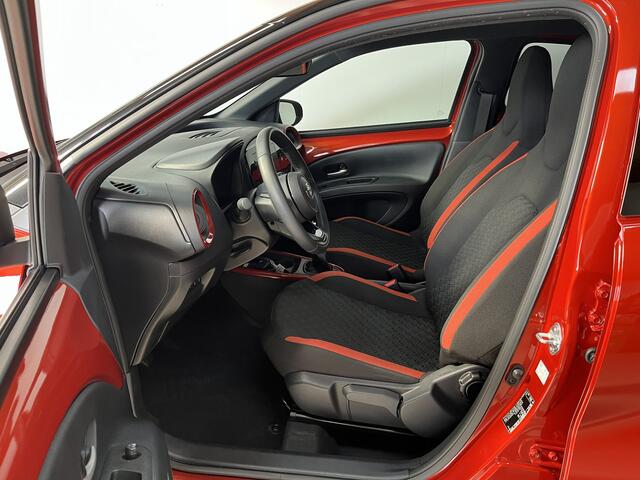 Toyota AYGO X 1.0 VVT-i MT Premium Apple Carplay Stoelverwarming Camera