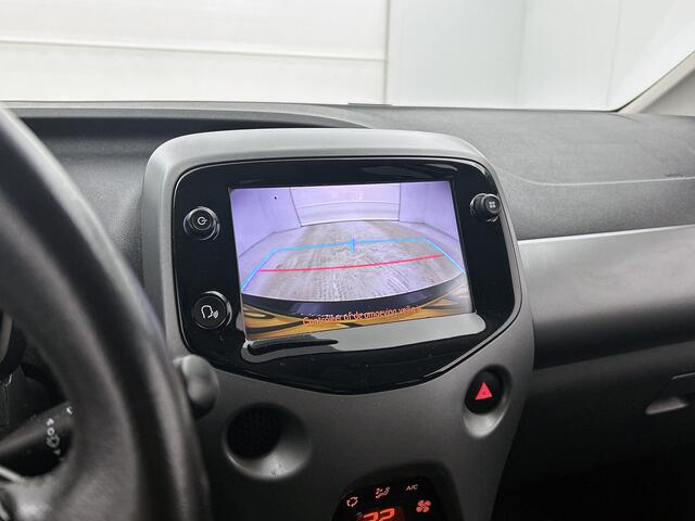 Toyota AYGO 1.0 VVT-i x-joy Automaat | Clima | Navi | LMV |