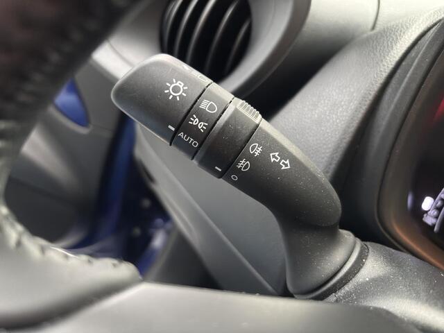 Toyota AYGO X 1.0 VVT-i MT first