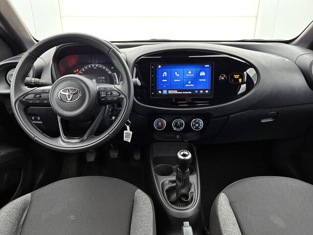 Toyota AYGO X 1.0 VVT-i MT Play | Airco | Adaptieve cruise control | Achteruitrijcamera | Navigatie via Apple Carplay/Andriod auto