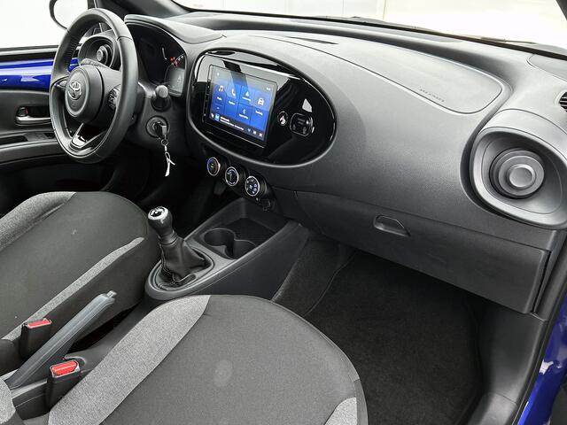 Toyota AYGO X 1.0 VVT-i MT Play | Airco | Adaptieve cruise control | Achteruitrijcamera | Navigatie via Apple Carplay/Andriod auto