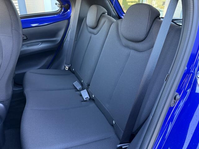 Toyota AYGO X 1.0 VVT-i MT Play | Camera | Carplay | Adap. cruise |