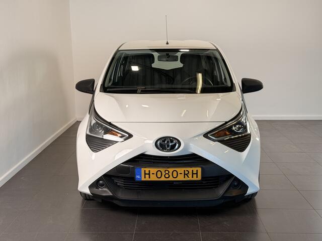 Toyota AYGO 1.0 VVT-i x-fun | Lichtmetalen velgen |