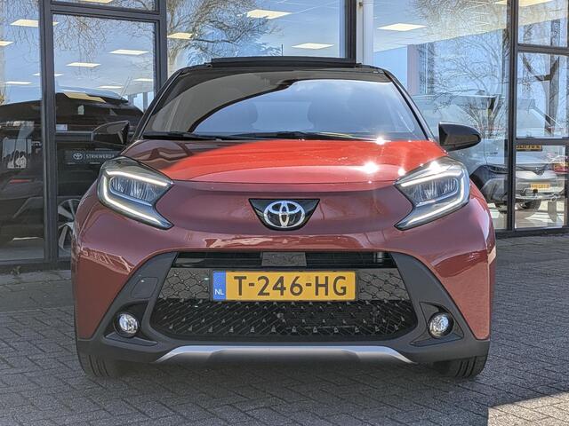 Toyota AYGO X 1.0 VVT-i MT Envy | JBL | Elektrisch vouwdak | Half-leer | ACC | Camera | Navi | Climate control