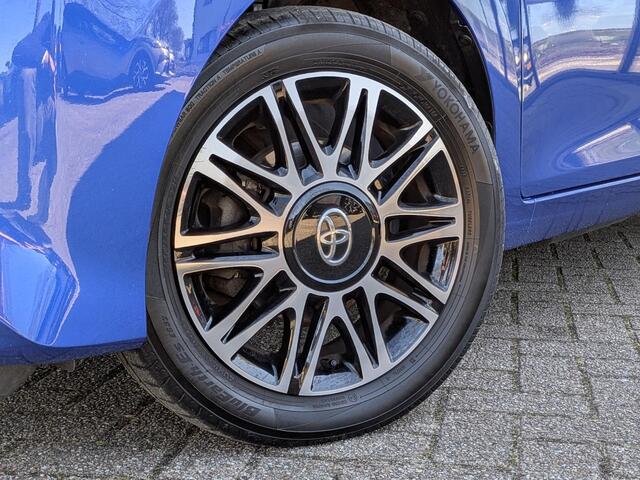 Toyota AYGO 1.0 VVT-i x-clusiv | Climate control | Half-leer | Led | Camera | Bluetooth | DAB
