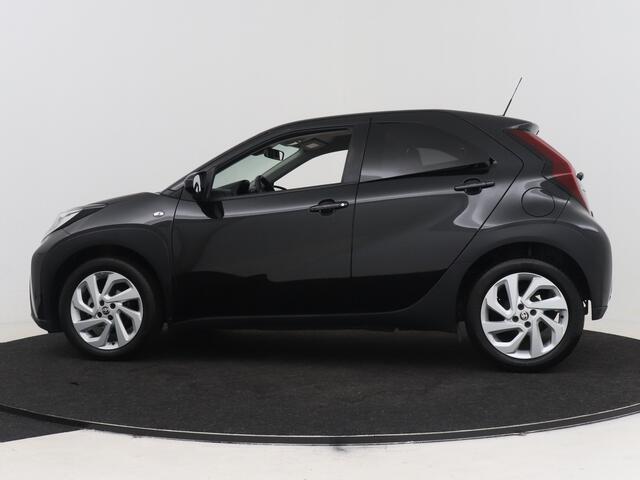 Toyota AYGO X 1.0 VVT-i MT first I Achteruitrijcamera I LM velg