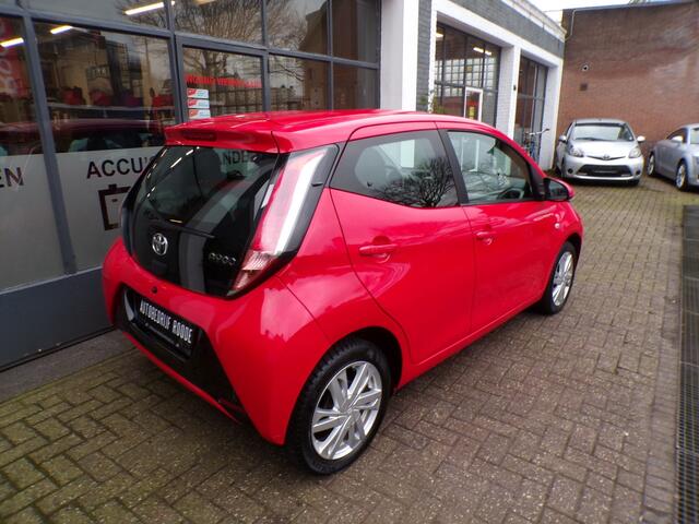 Toyota AYGO 1.0 VVT-i x 5-Drs AIRCO,CAMERA,NIEUWE APK !!