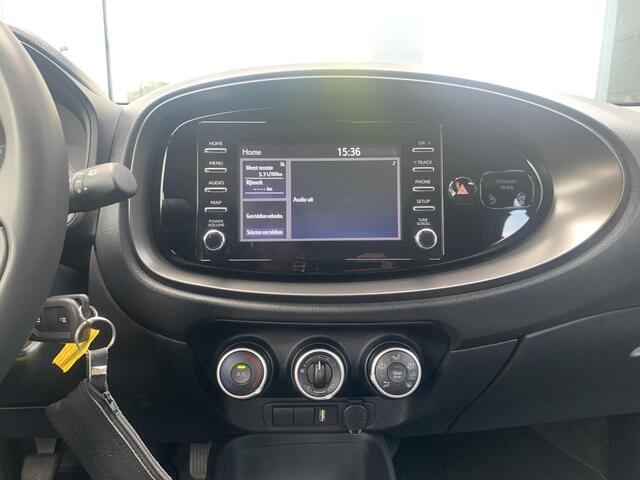 Toyota AYGO X 1.0 VVT-i MT Play | 1e eigenaar | Achteruitrijcamera
