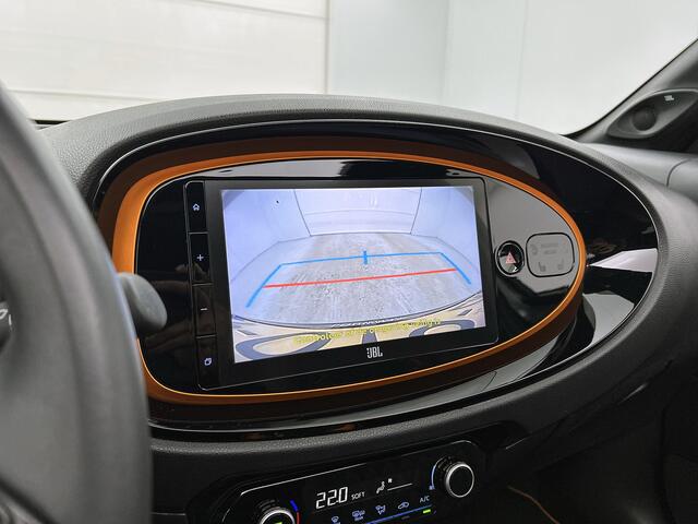 Toyota AYGO X 1.0 VVT-i S-CVT Limited Open dak | Parkeer sensoren | CVT Automaat | BTW auto | Onderweg-naar-dealer