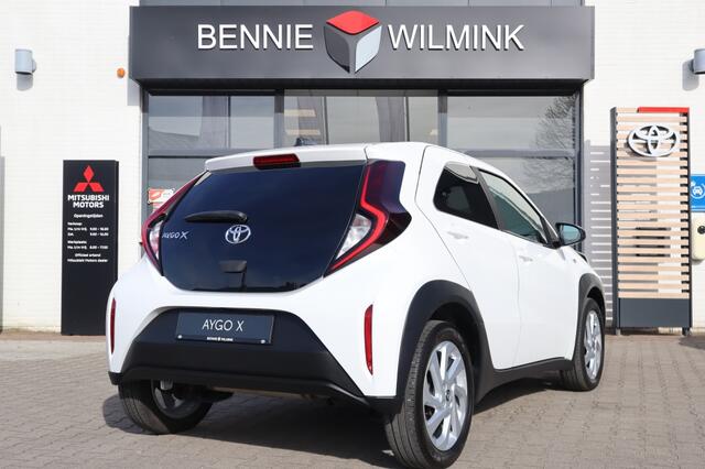 Toyota AYGO X 1.0 VVT-i MT first Edition | Stoelverwarming