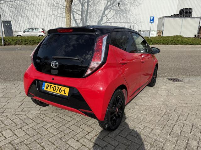 Toyota AYGO 1.0 VVT-i X-Cite | Cruise Control | Apple Carplay | Achteruitrijcamera |