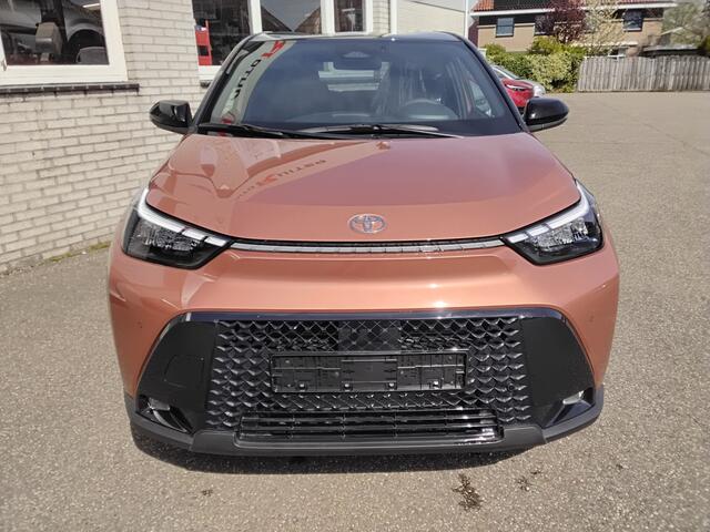 Toyota AYGO X Hybrid 115 Pulse *Easy Pack* Cinnnamon/black metallic*