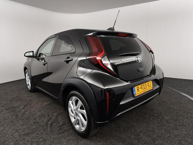 Toyota AYGO X 1.0 VVT-i MT first 72PK | Carplay | Lichtmetalen velgen | Adaptieve Cruise Control