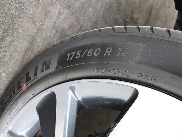 Toyota AYGO X 1.0 VVT-i MT Envy | BTW Voertuig | NL auto | Dealeronderhoud | Achteruitrijcamera |