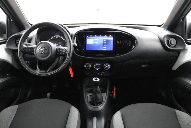 Toyota AYGO X 1.0 VVT-i MT Play