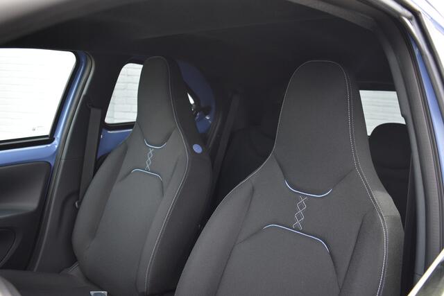 Toyota AYGO X Hybrid 115 pulse Automaat 116pk | EP | Achteruitrijcamera | PDC | Keyless entry |