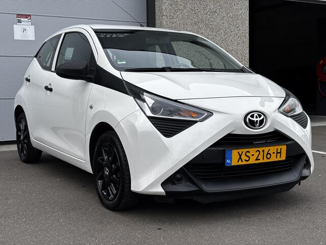 Toyota AYGO 1.0 VVT-i x-fun Nap Airco Bluetooth Start/Stop Sport