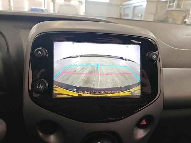 Toyota AYGO 1.0 VVT-i x-play |Carplay!|Camera|Airco!