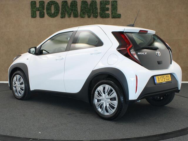 Toyota AYGO X 1.0 VVT-i MT Play - ORIGINEEL NEDERLANDSE AUTO - APPLE CARPLAY/ANDROID AUTO - AIRCO - MULTIMEDIAVOORBEREIDING - CRUISE CONTROL - ACHTERUITRIJCAMERA