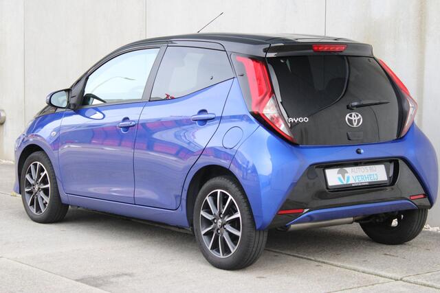 Toyota AYGO 1.0 VVT-i X-CLUSIV / AUTOMAAT / WEINIG KILOMETERS
