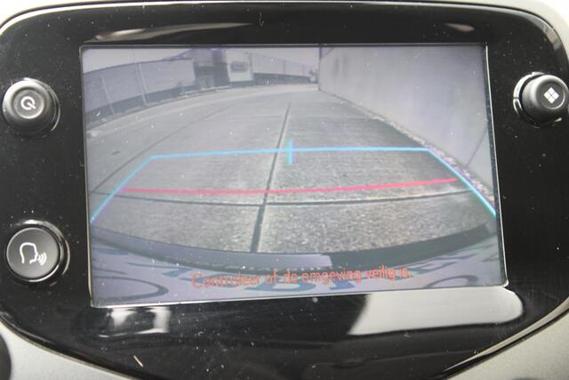 Toyota AYGO 1.0 VVT-i X-CLUSIV / AUTOMAAT / WEINIG KILOMETERS