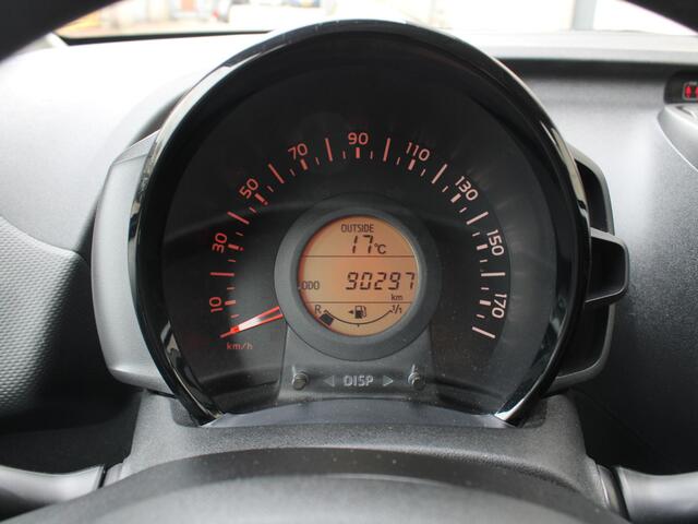 Toyota AYGO 1.0 VVT-i x-fun | 12 MAANDEN GARANTIE |