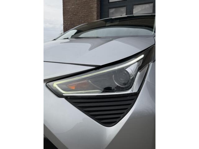 Toyota AYGO 1.0 VVT-i x-fun Airco/5DRS/LED/NAP