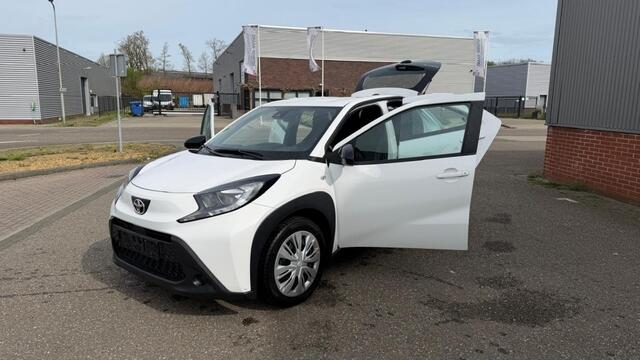Toyota AYGO Apple Car Pl x aygo x